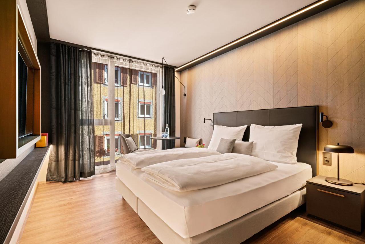 Lukullum Hotel FDH Buitenkant foto